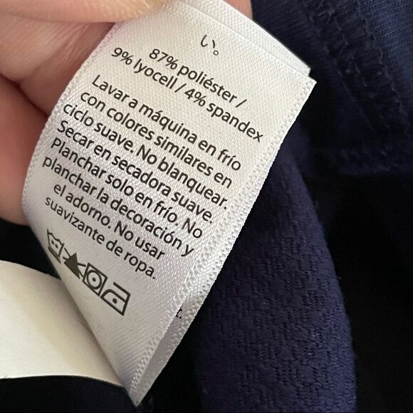 Vineyard Vines Performance Deep Bay Whale Hoodie Long Sleeve Tee Navy XXS - Picture 8 of 8